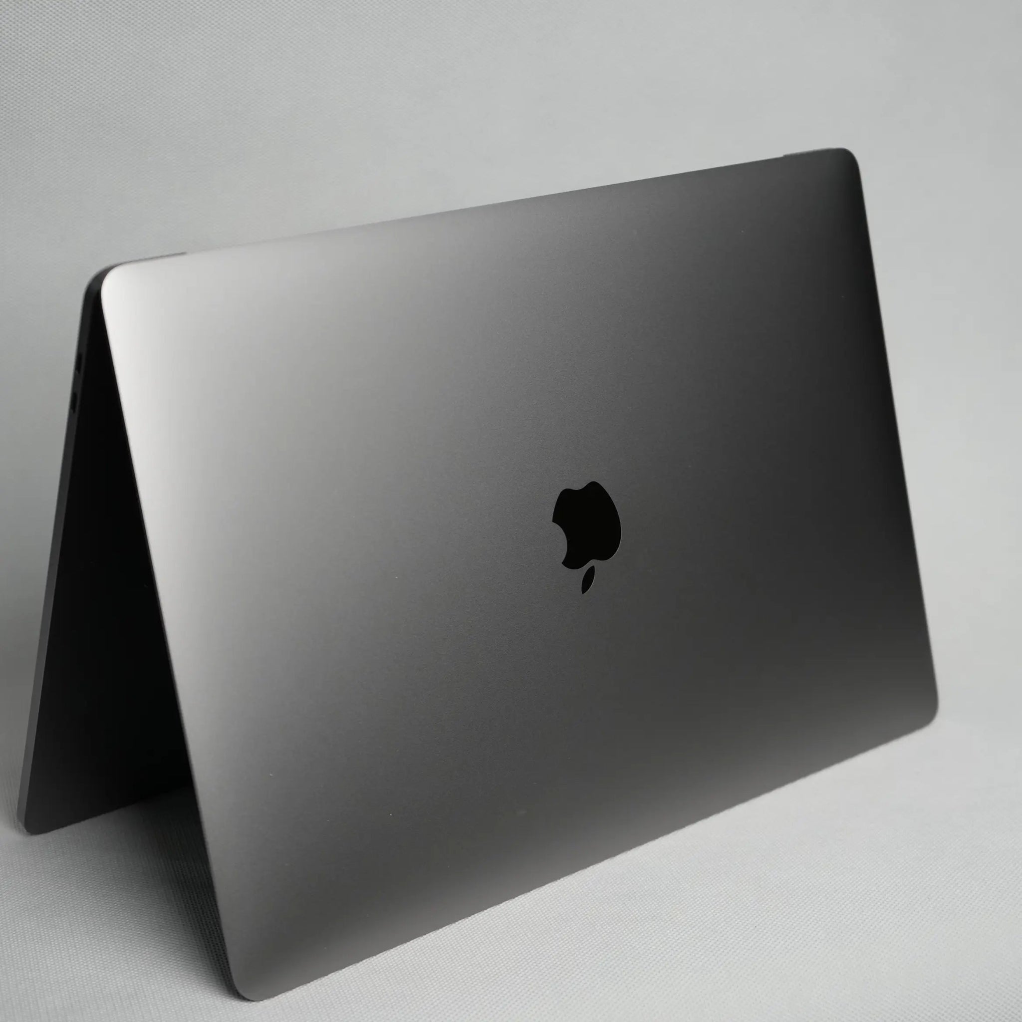 筆電先生 Apple Macbook Pro A1990 | - 筆電先生