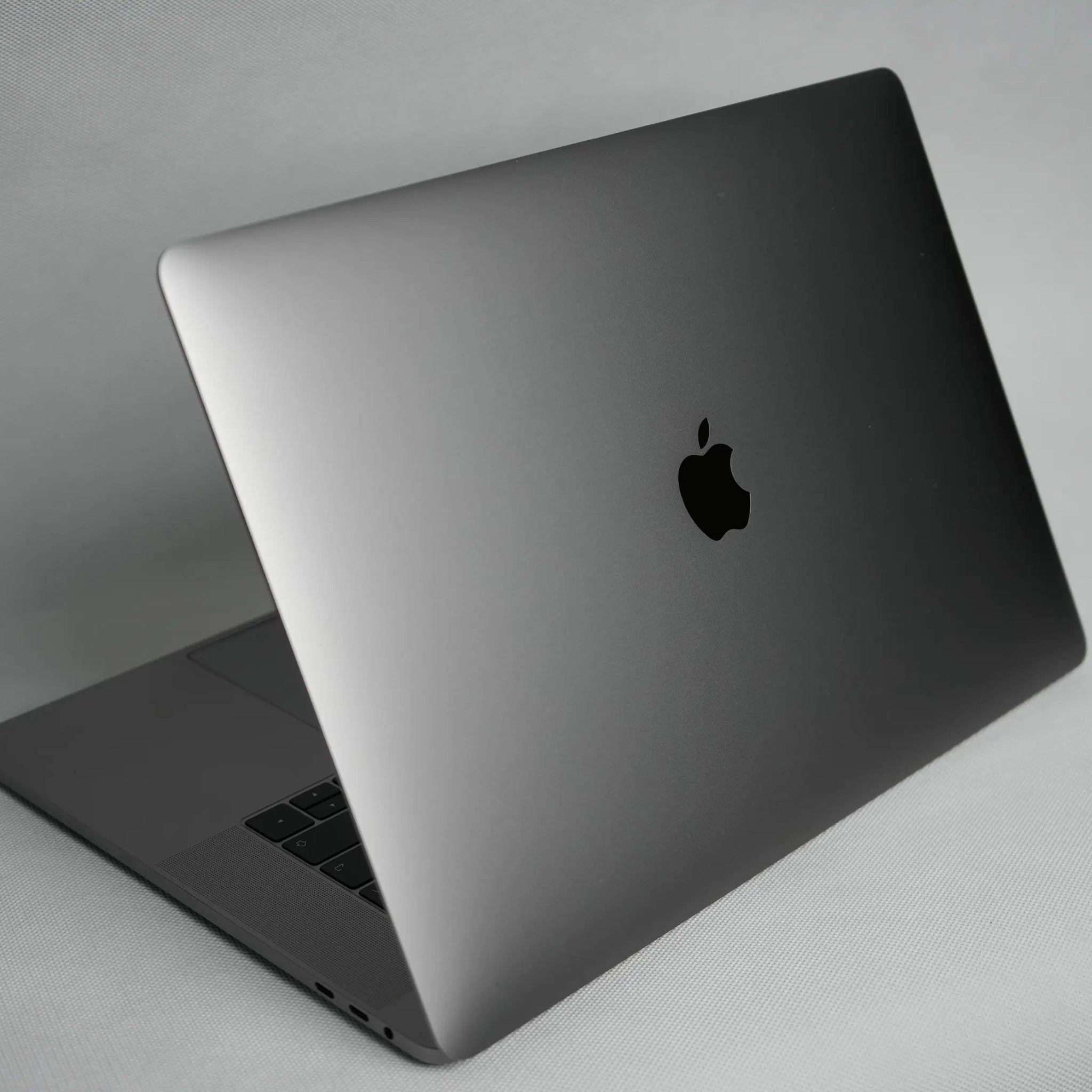 筆電先生 Apple Macbook Pro A1990 | - 筆電先生