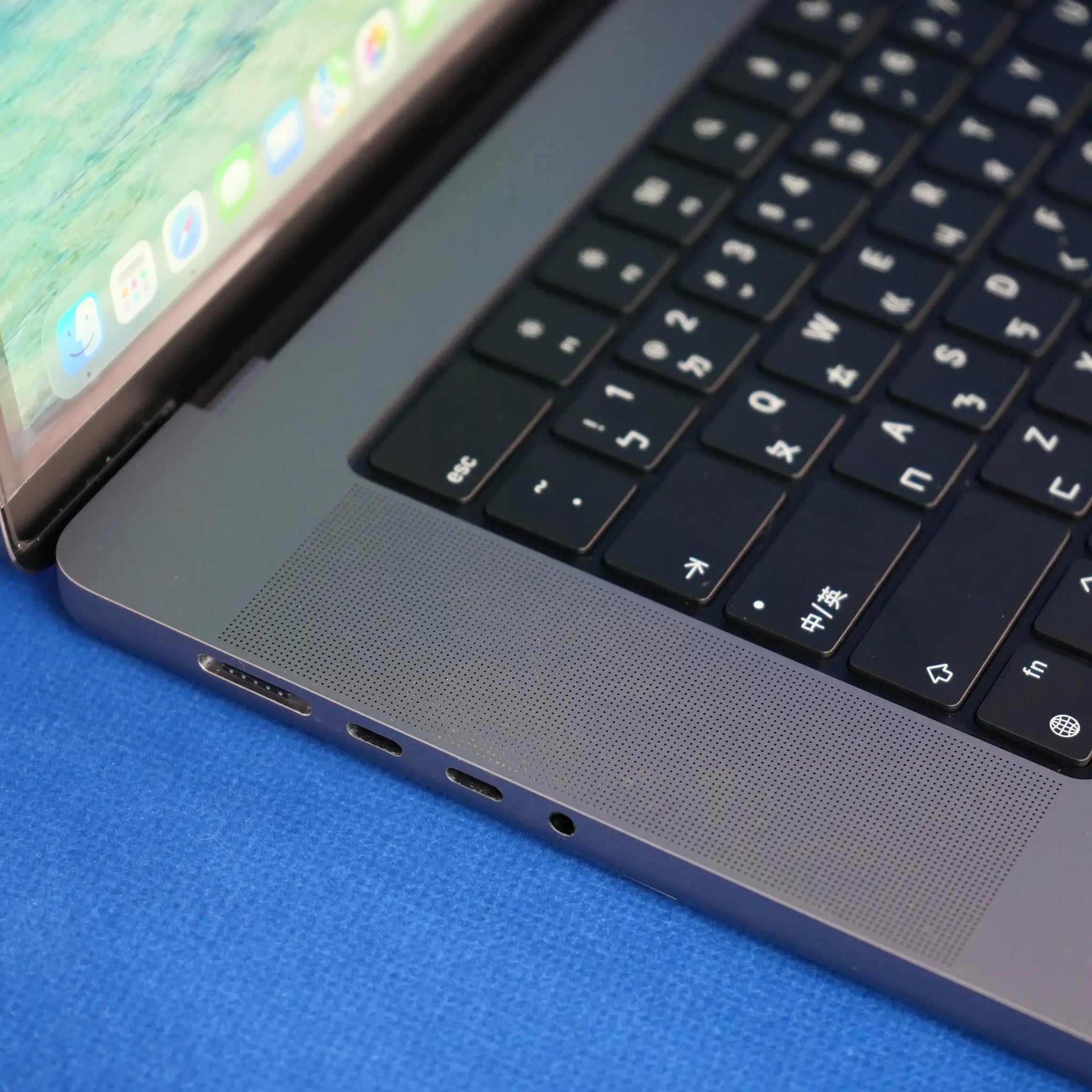 筆電先生 APPLE MacBook Pro A2485 10C32G | - 筆電先生