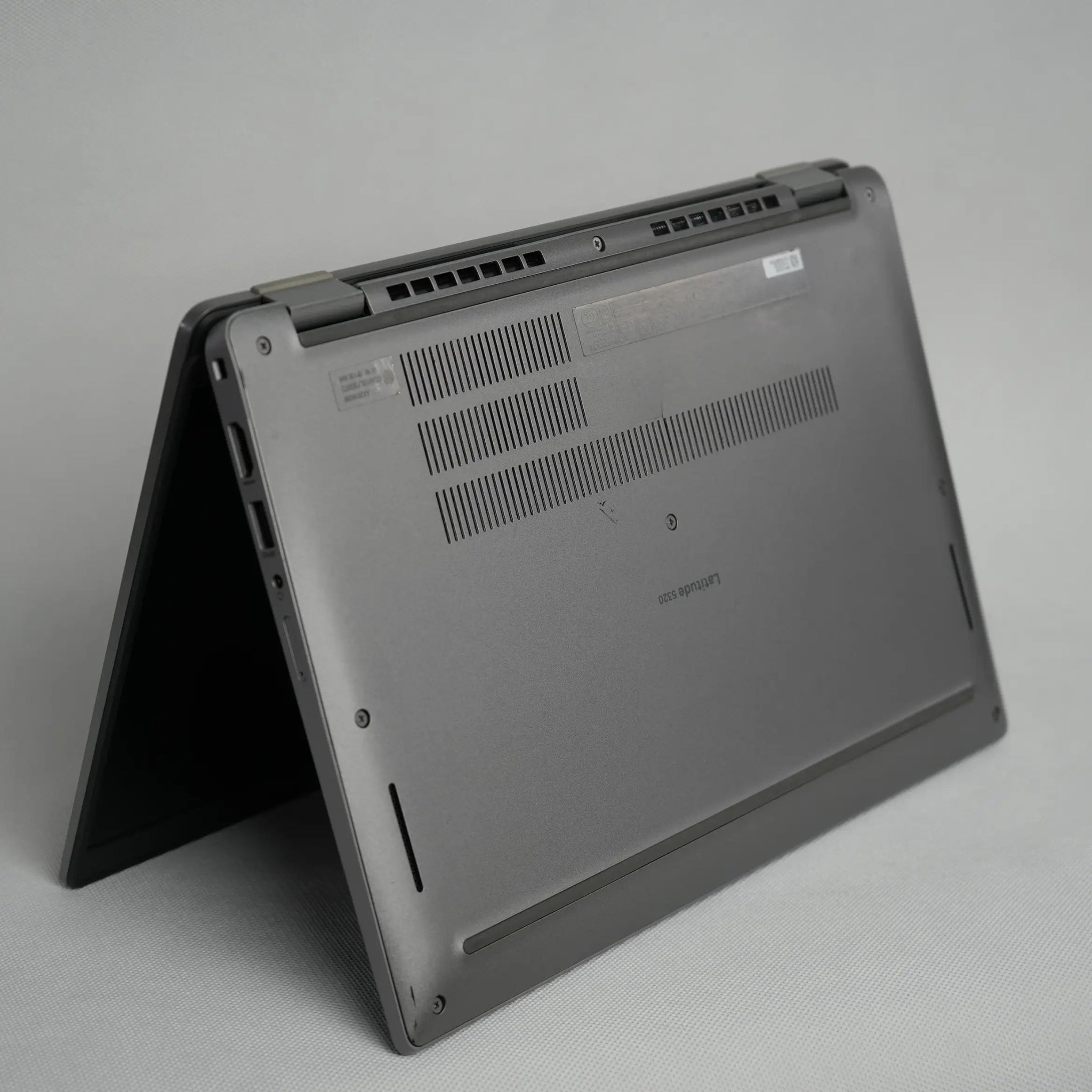 筆電先生 Dell Latitude 5320 | - 筆電先生