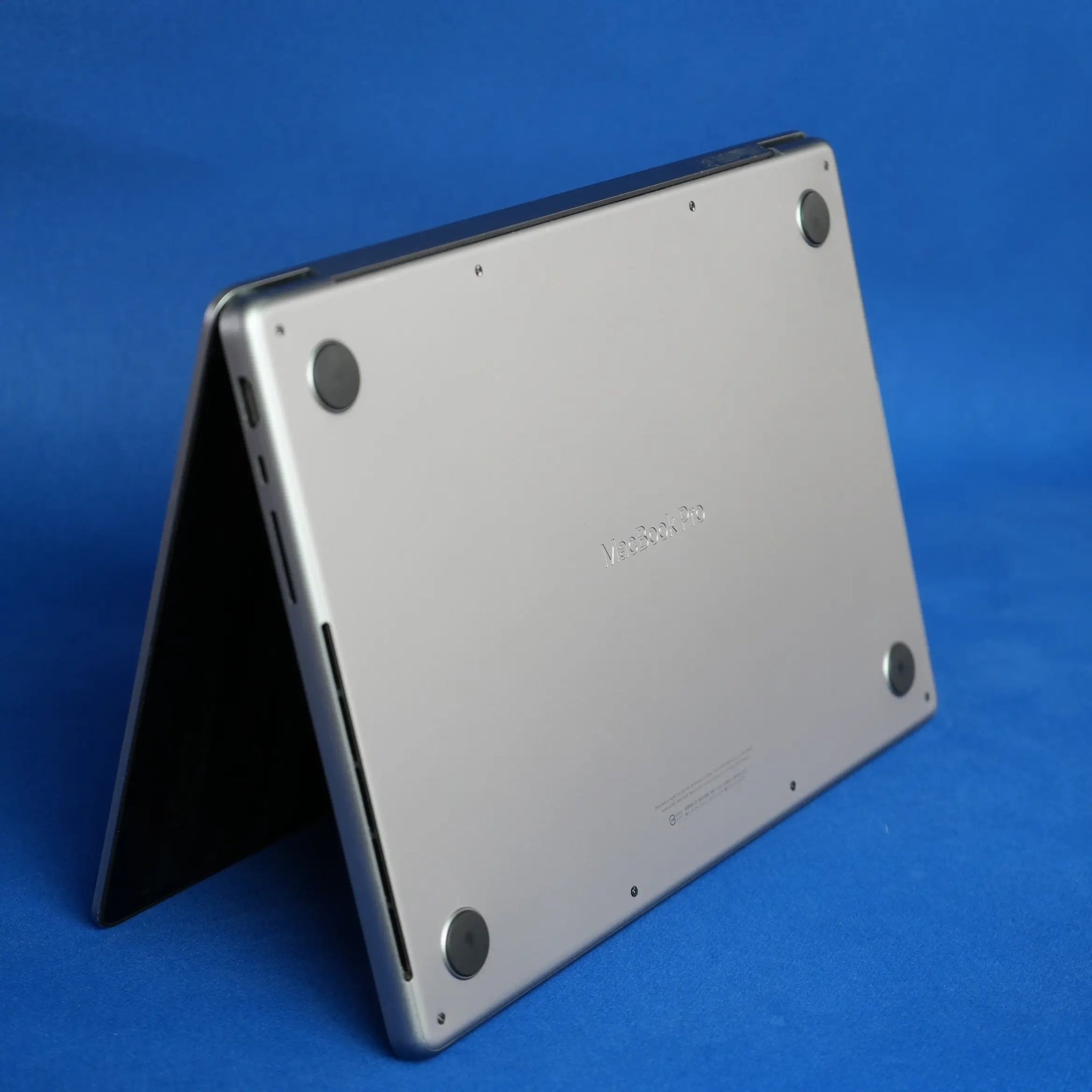 筆電先生 Apple Macbook Pro A2442 8C14G | - 筆電先生