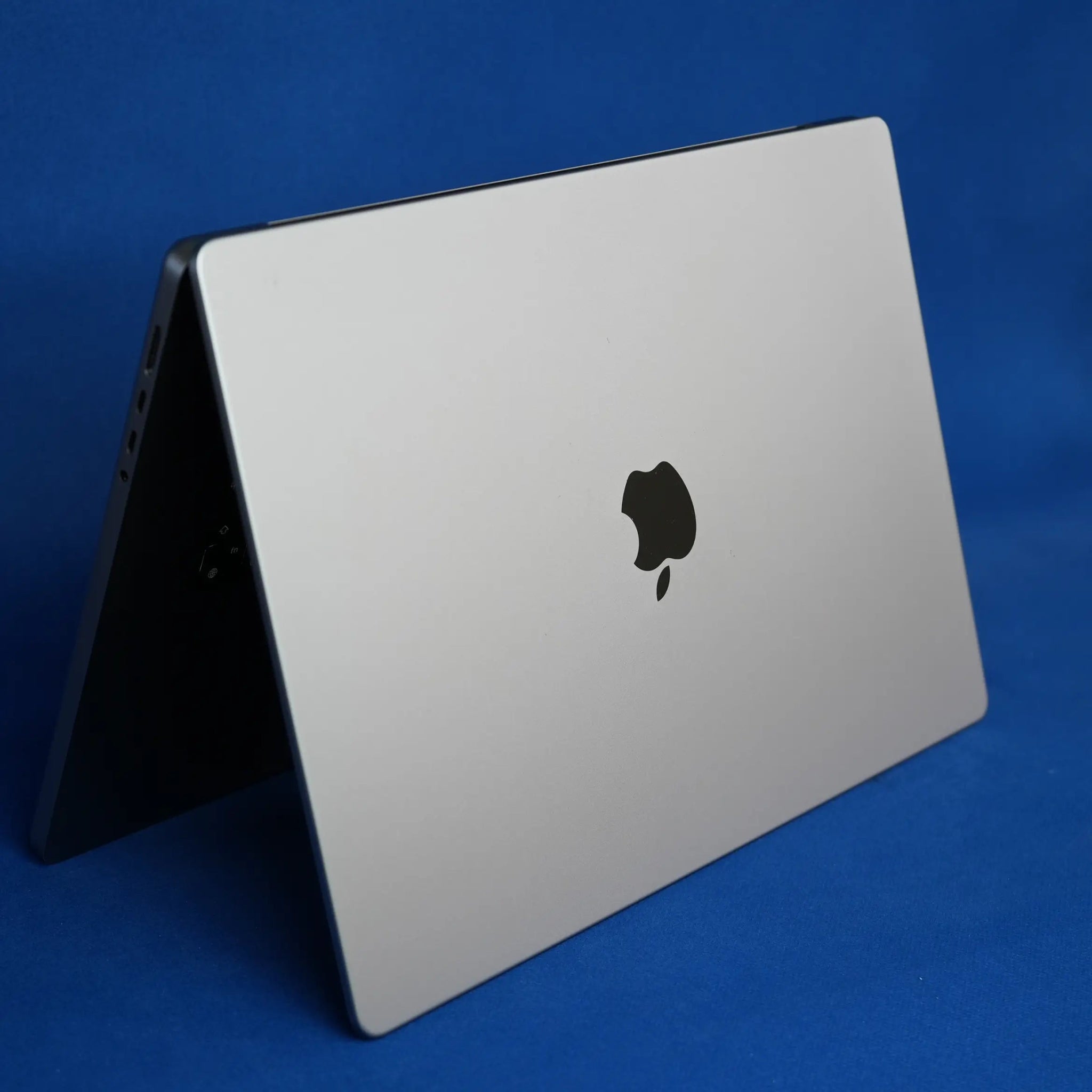 筆電先生 APPLE MacBook Pro A2485 | - 筆電先生