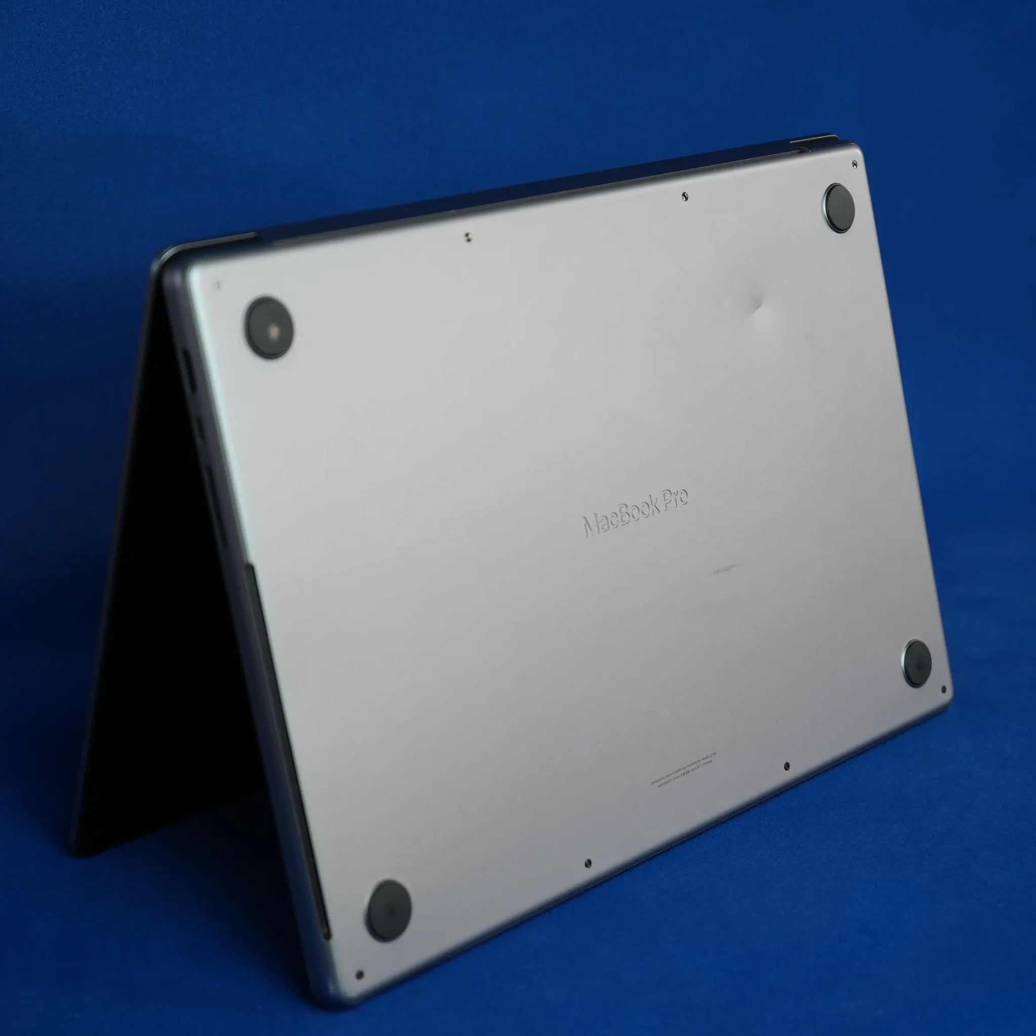 筆電先生 Apple Macbook Pro A2780 12C32G | - 筆電先生