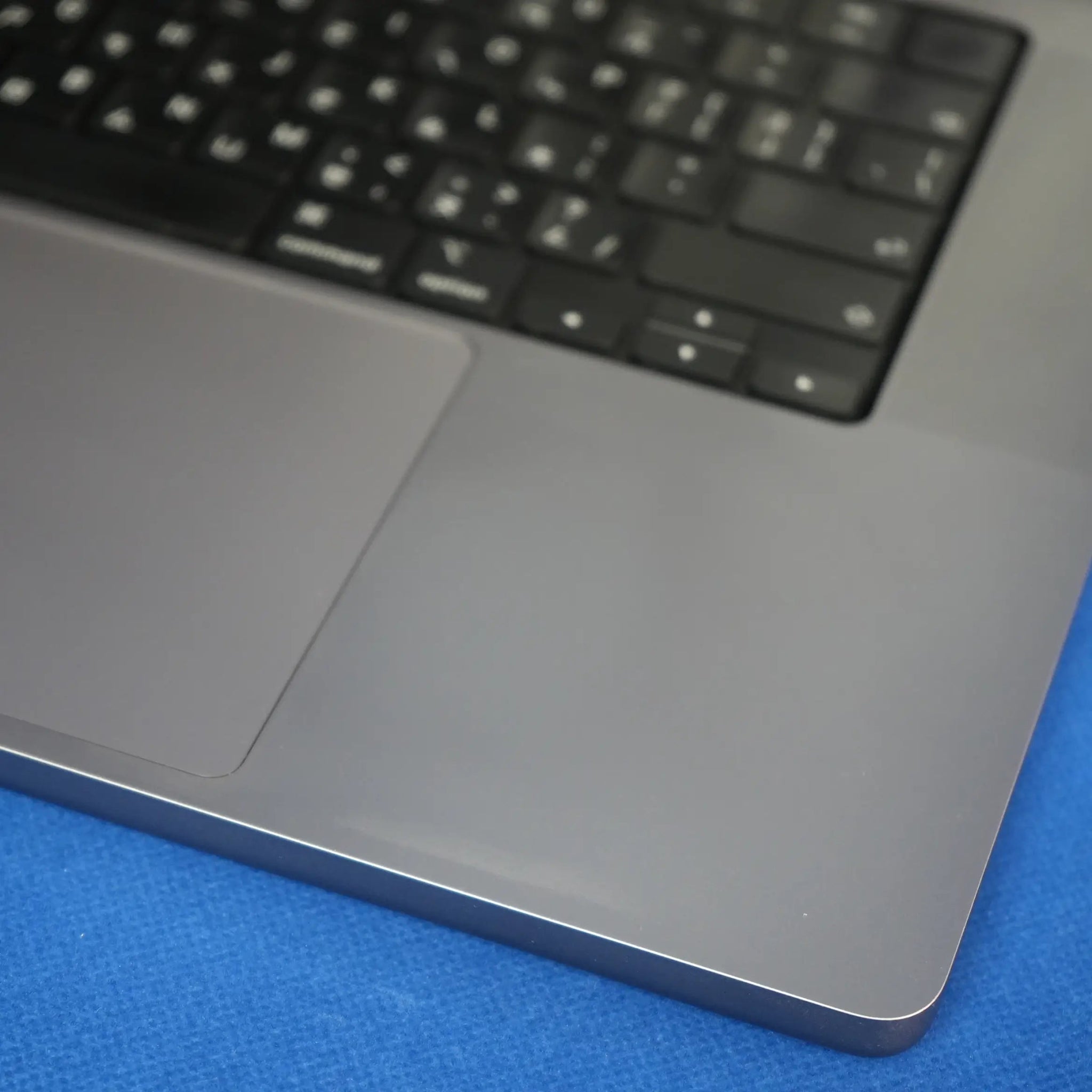 筆電先生 Apple Macbook Pro A2780 12C32G | - 筆電先生