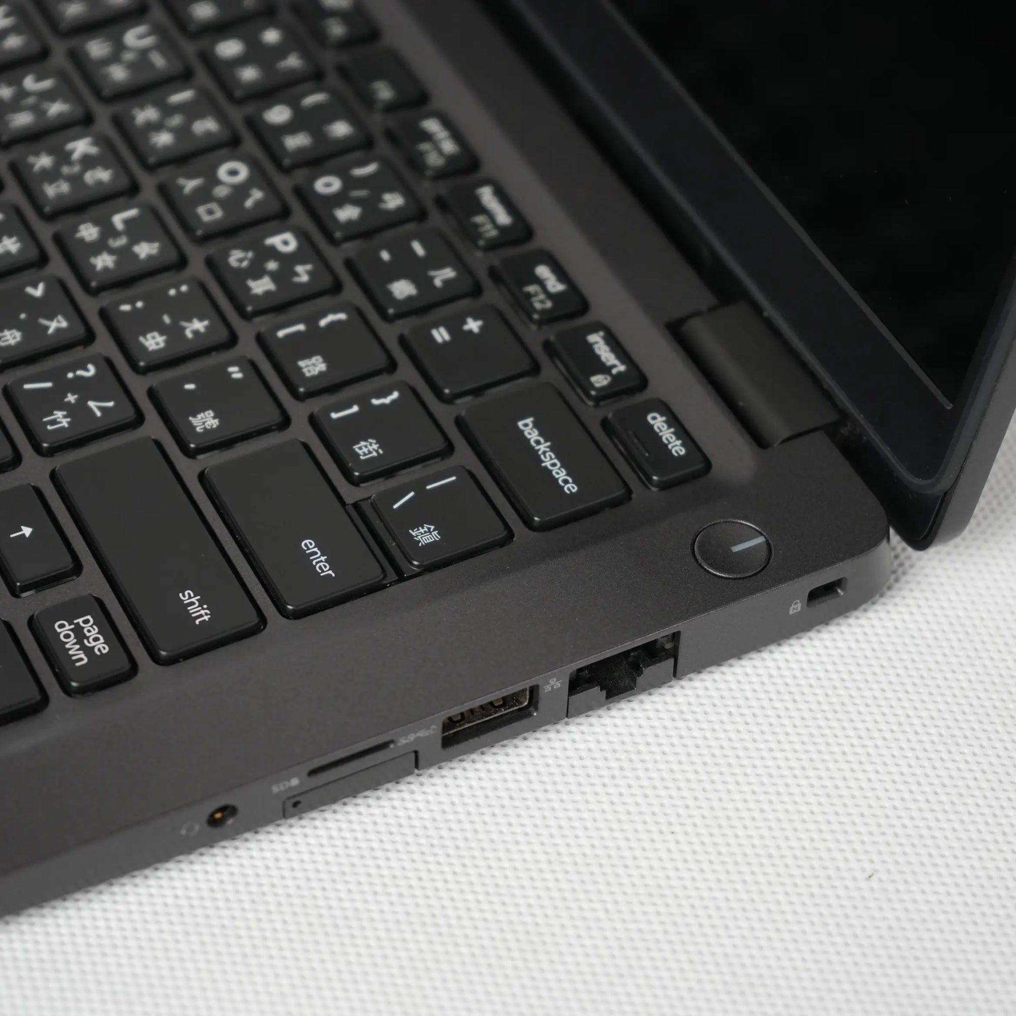 筆電先生 Dell Latitude 5300 | - 筆電先生