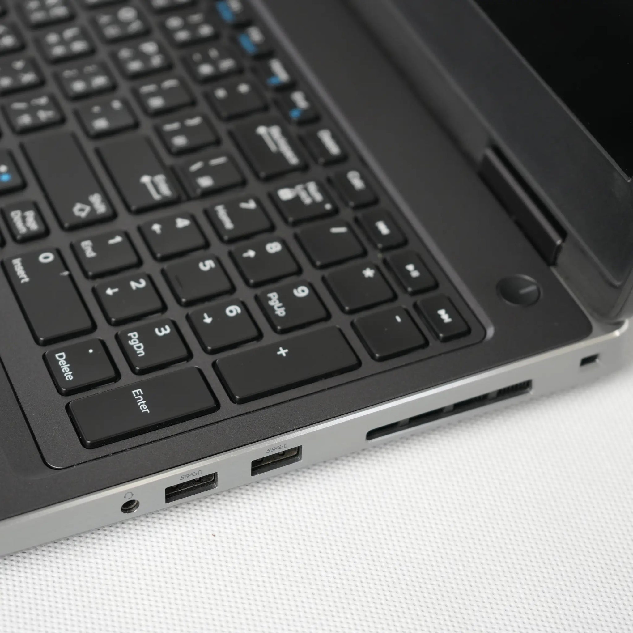筆電先生 Dell Precision 7540 | - 筆電先生