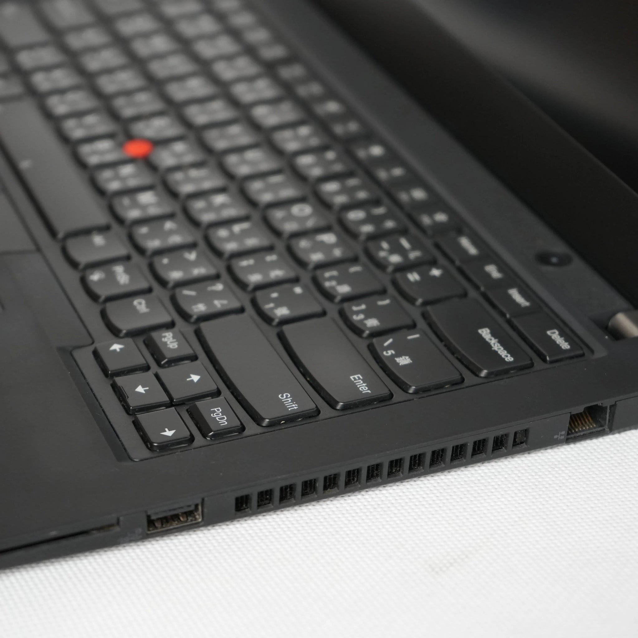 筆電先生 Lenovo Thinkpad T490 | - 筆電先生