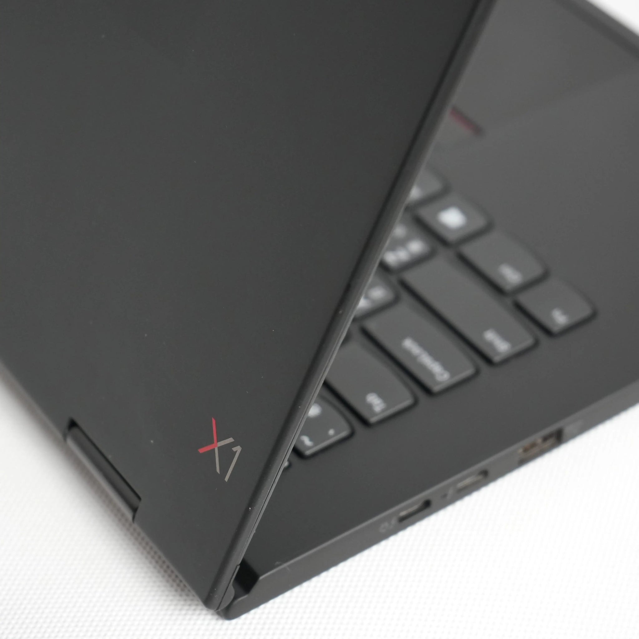 筆電先生 Lenovo ThinkPad X1 Yoga | - 筆電先生
